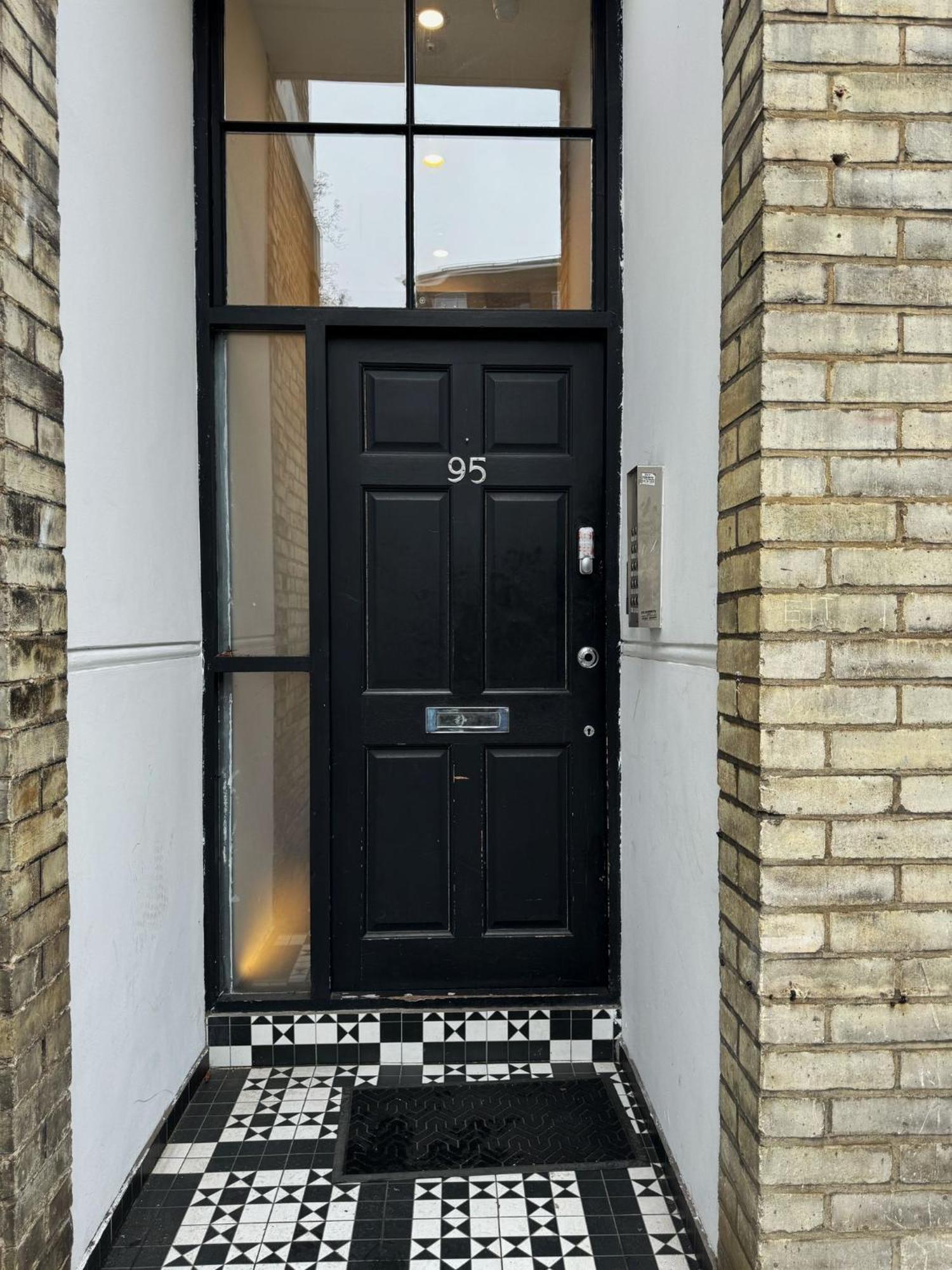 95 Studios London Exterior photo